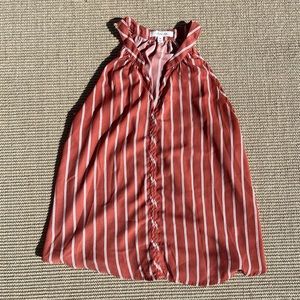 Women’s ActiveUSA Sleeveless Top. Medium